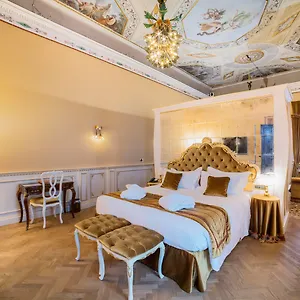 Nani Mocenigo Palace Венеция