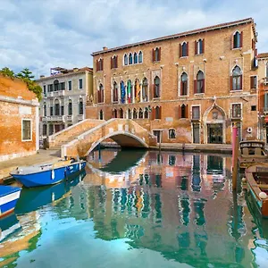 al-sole-venice.hotelslidodijesolo.com/