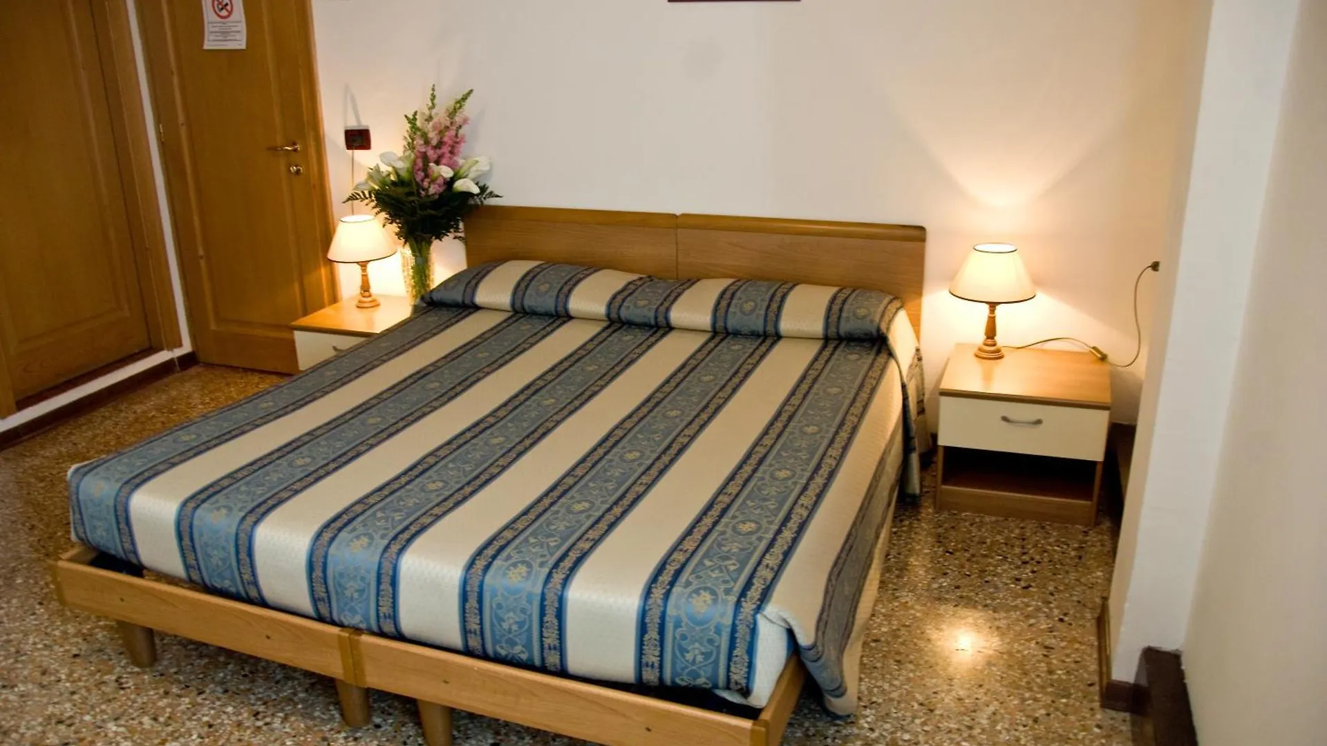 Casa Sant'Andrea Bed and Breakfast Venedig